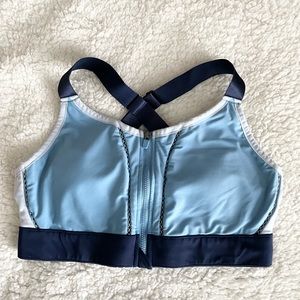 EUC Fabletics Zip Front Sports Bra